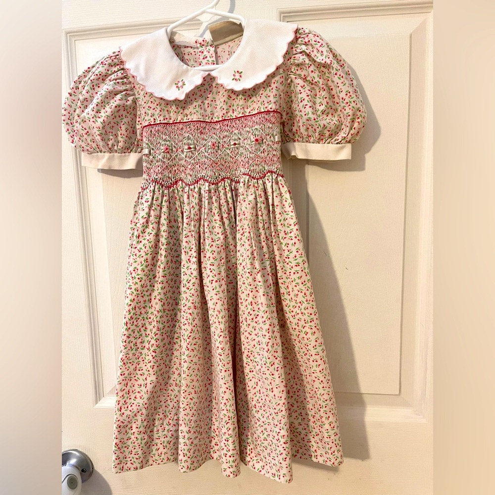 Vintage 60's "Heirloom by Polly Flinders" Hand-Smocked Dress